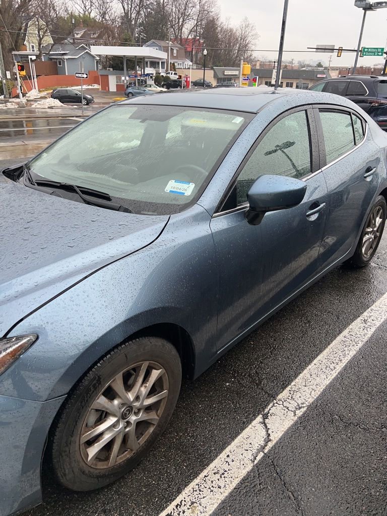 Used 2015 MAZDA MAZDA3 i Grand Touring image 1