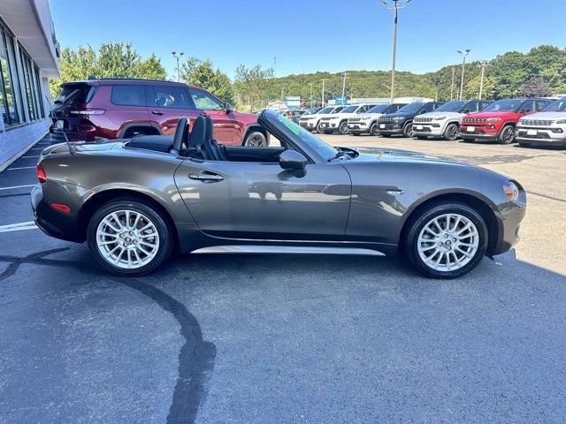 Used 2018 FIAT 124 Spider Classica w/ Technology & Siriusxm Group image 6