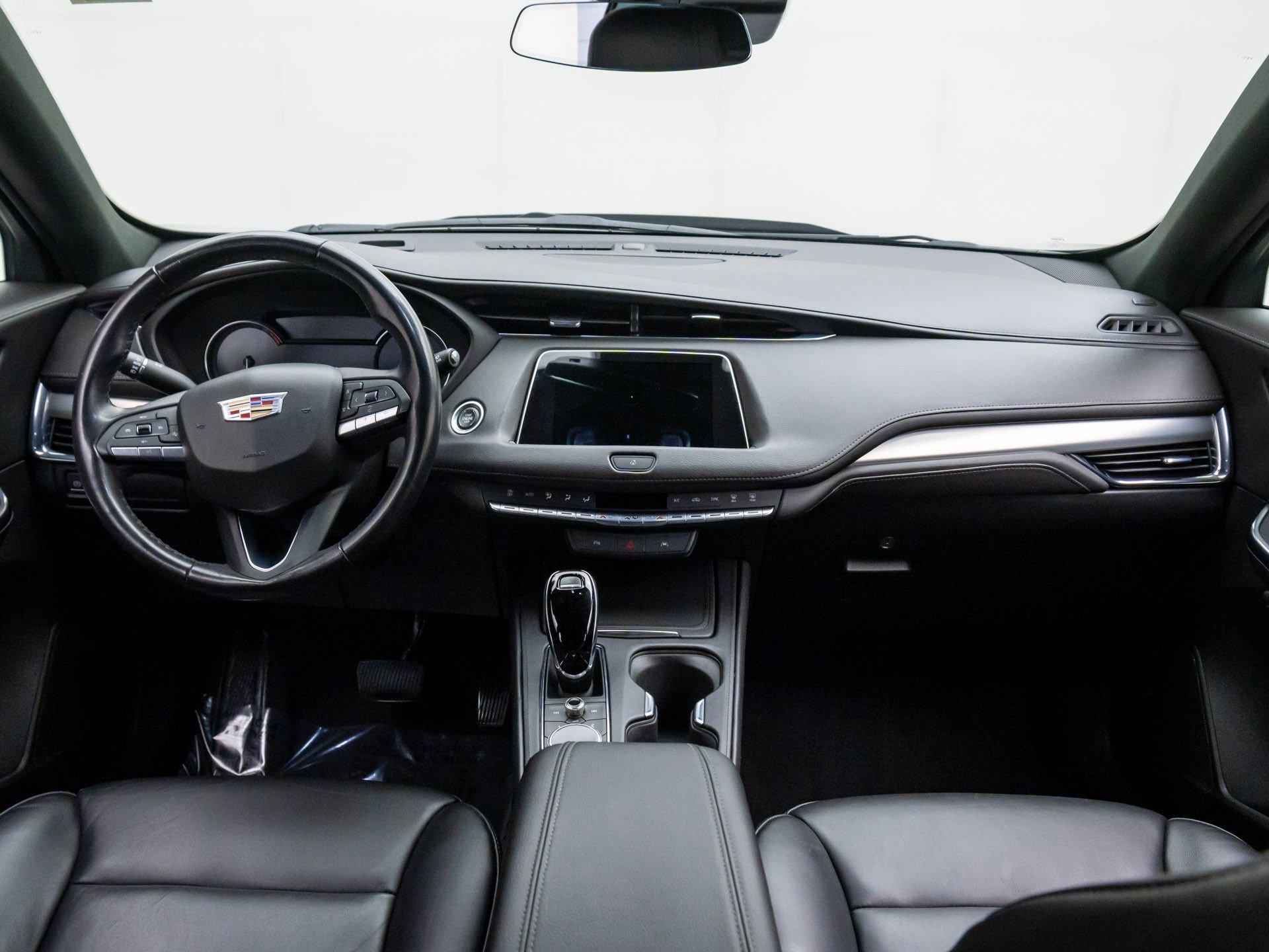 Certified 2023 Cadillac XT4 Premium Luxury image 11