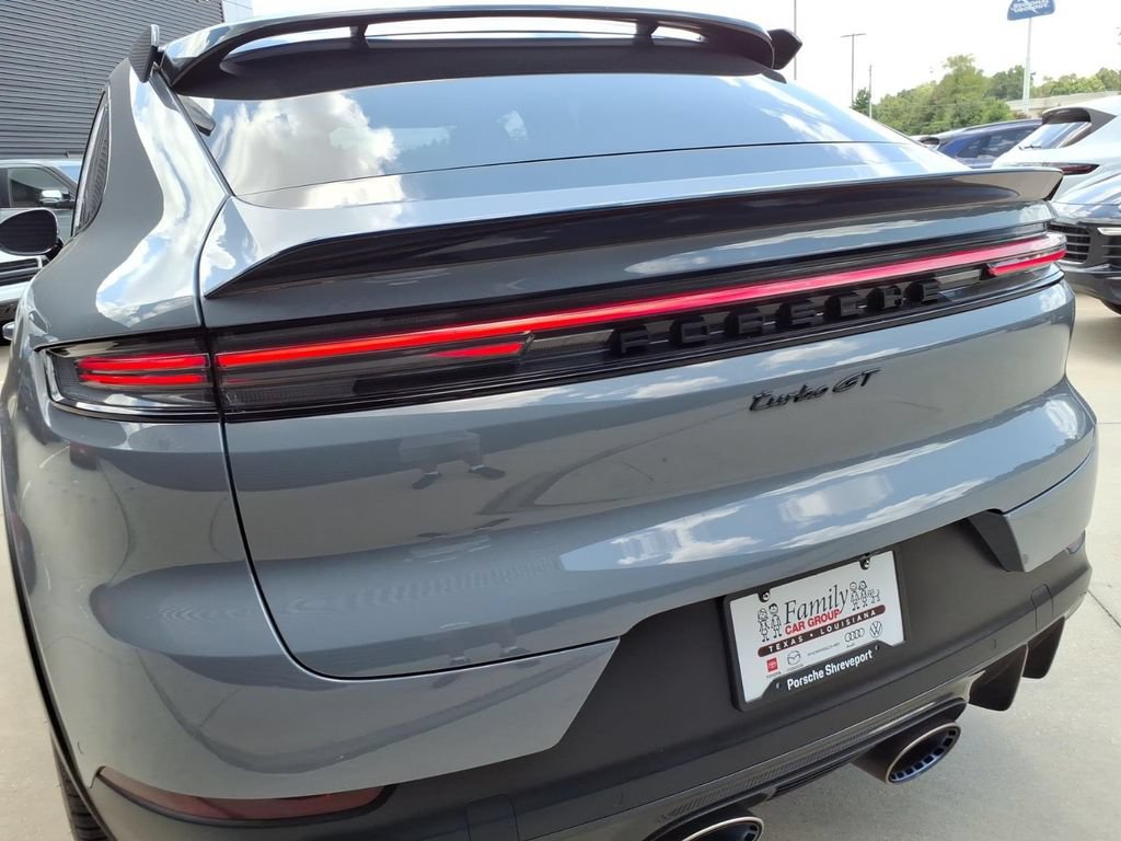 Certified 2024 Porsche Cayenne Turbo GT AWD/4WD image 12