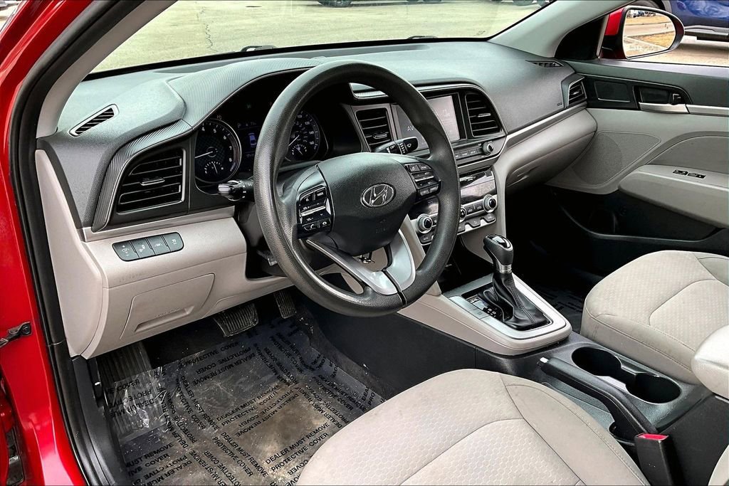 Used 2020 Hyundai Elantra SEL FWD image 16