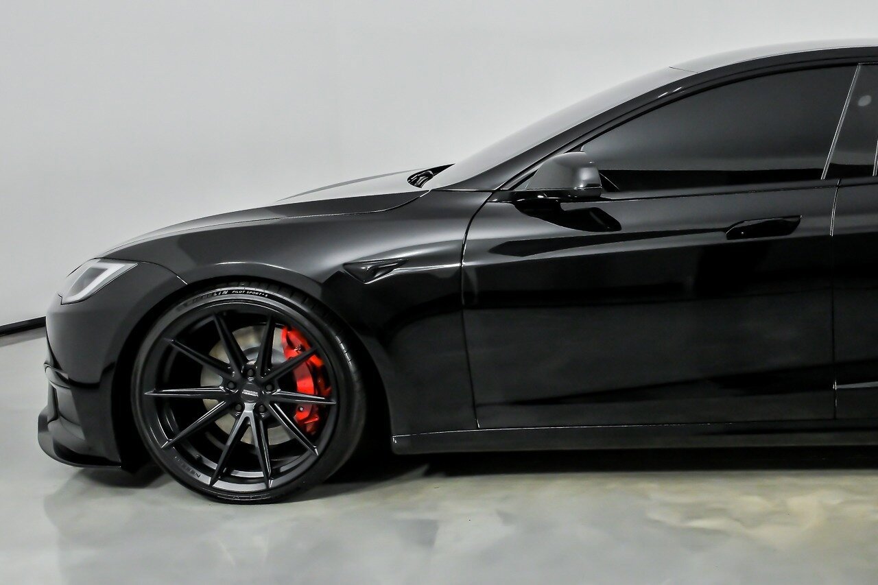 Used 2026 Tesla Model S Plaid AWD/4WD image 7