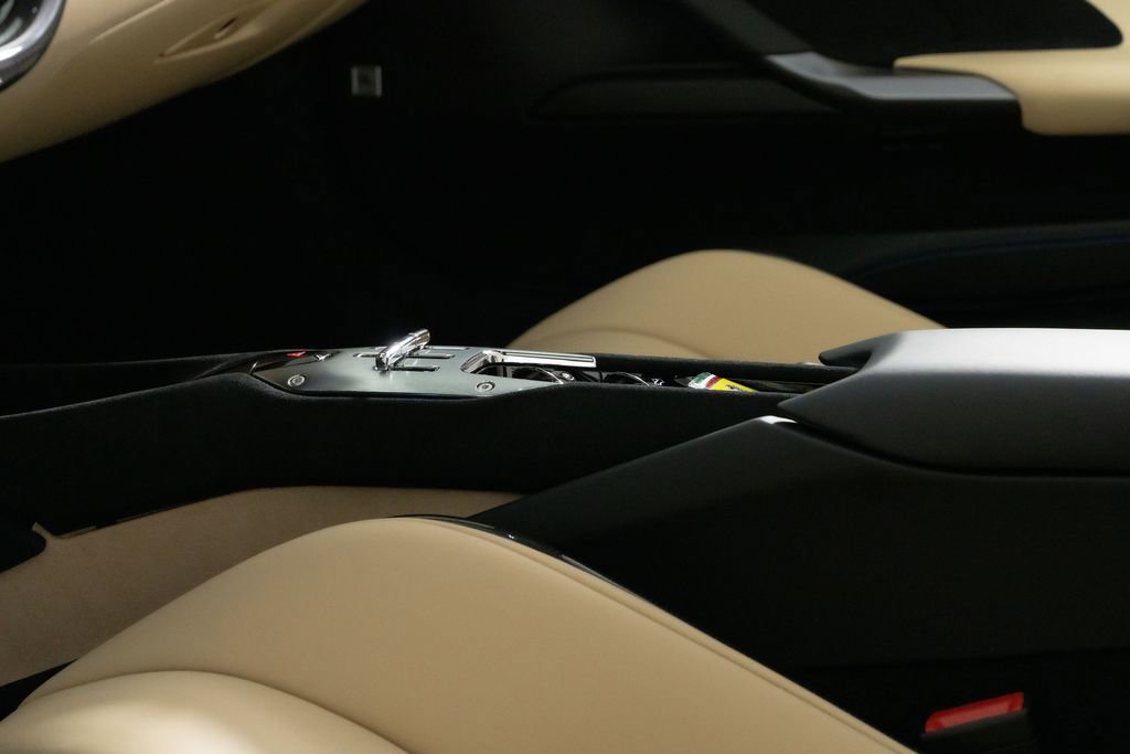 Used 2025 Ferrari 296 GTS RWD image 6