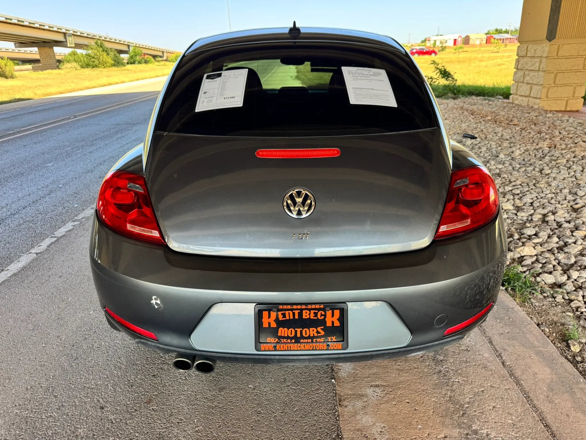 Used 2014 Volkswagen Beetle TDI FWD image 4