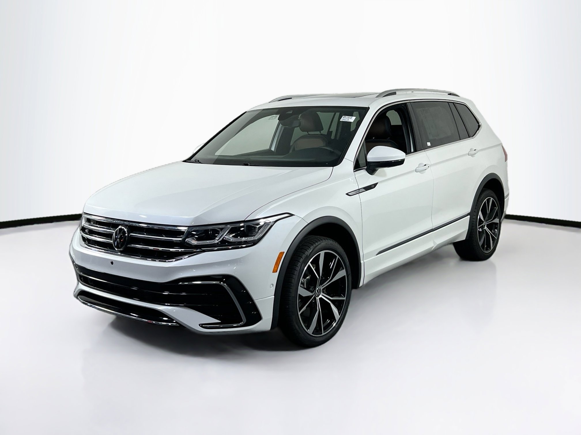 Used 2022 Volkswagen Tiguan SEL R-Line