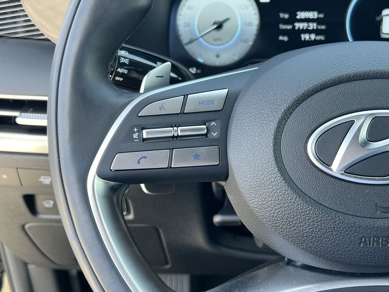 Used 2025 Hyundai Palisade Calligraphy AWD/4WD image 10