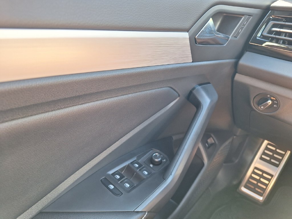 Used 2026 Volkswagen Jetta Sport FWD image 18