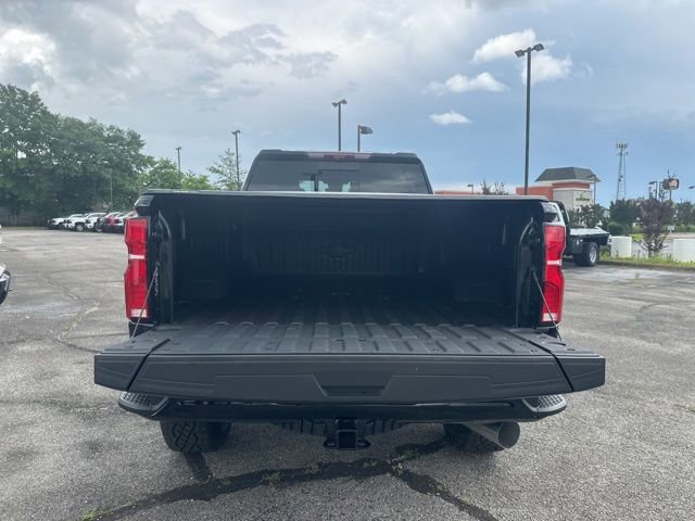 New 2026 Chevrolet Silverado 2500 ZR2 w/ LPO, Dark Essentials Package AWD/4WD image 30