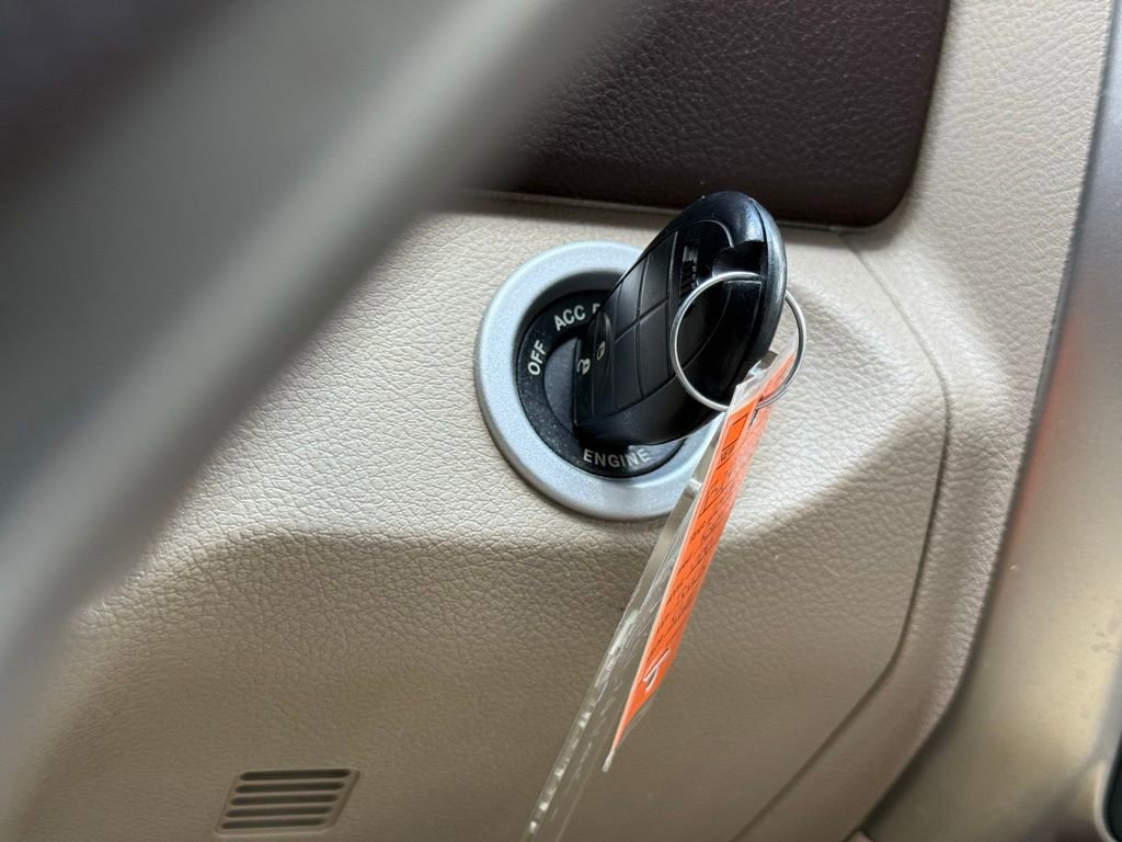 Used 2018 RAM 1500 Laramie RWD image 34