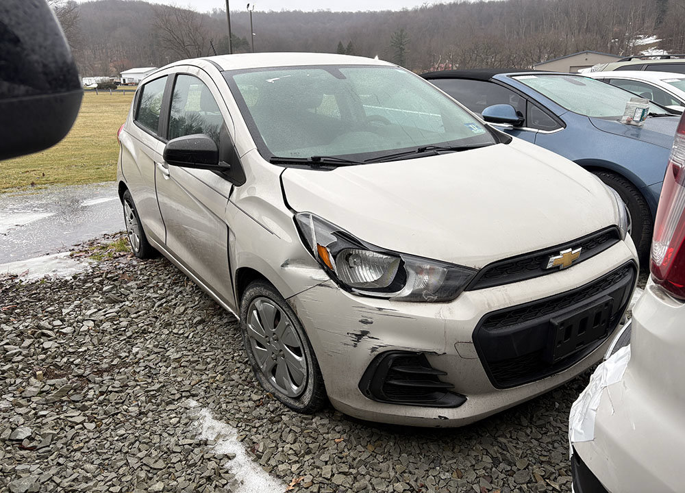 Used 2018 Chevrolet Spark LS FWD image 1