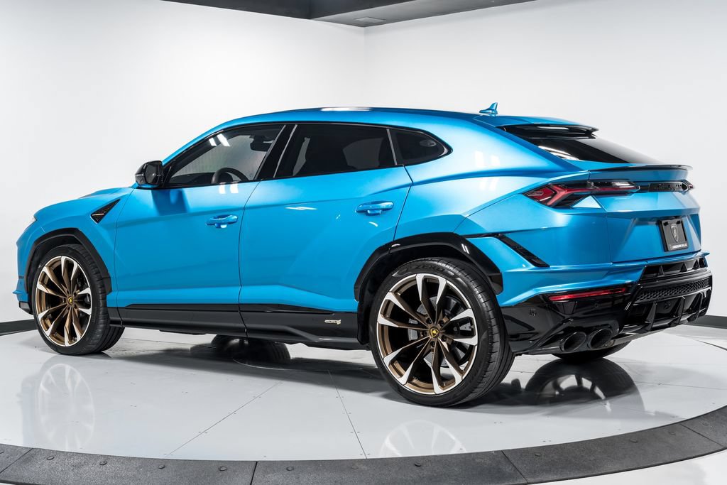 Used 2024 Lamborghini Urus S AWD/4WD image 5