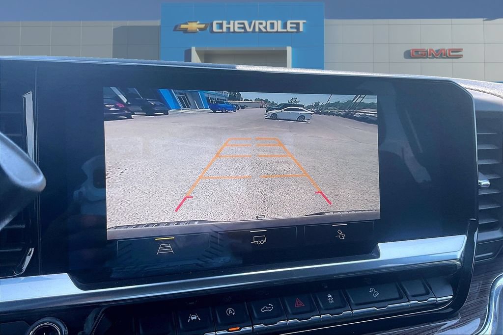 Used 2022 Chevrolet Silverado 1500 LT AWD/4WD image 15