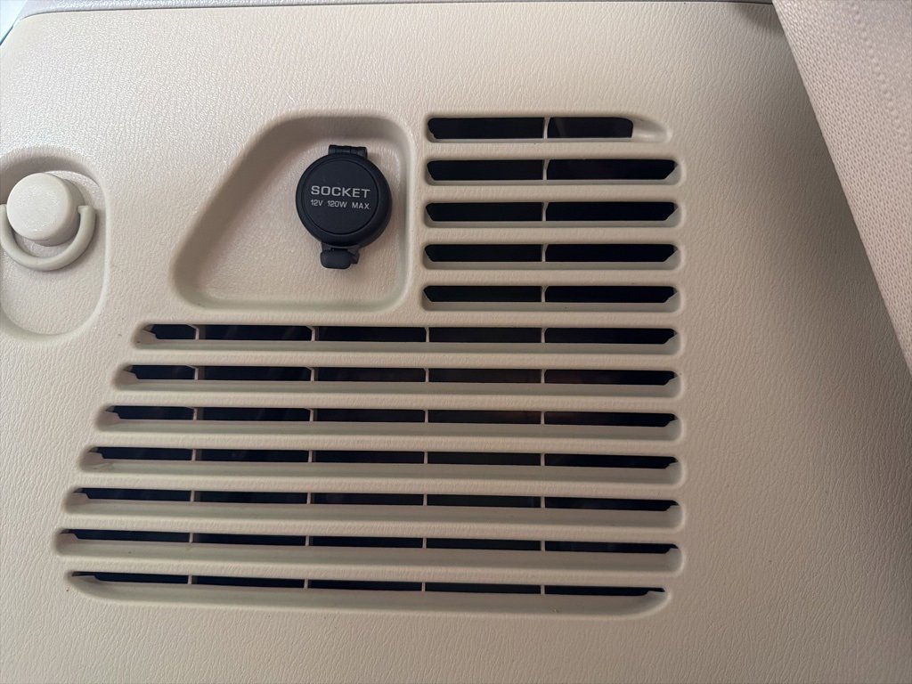 Used 2016 INFINITI QX80 Luxe w/ 22" Wheel Package image 12