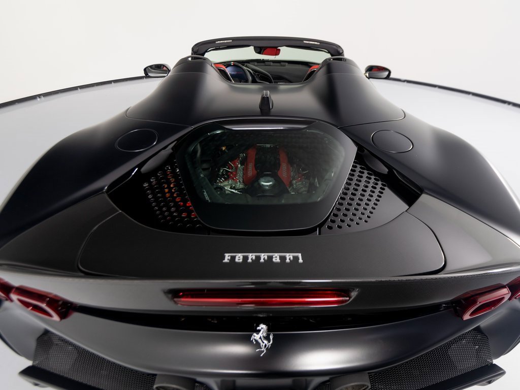 Used 2024 Ferrari SF90 Spider image 44