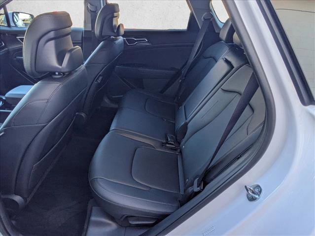 Used 2025 Kia Sportage EX w/ Premium Package image 20