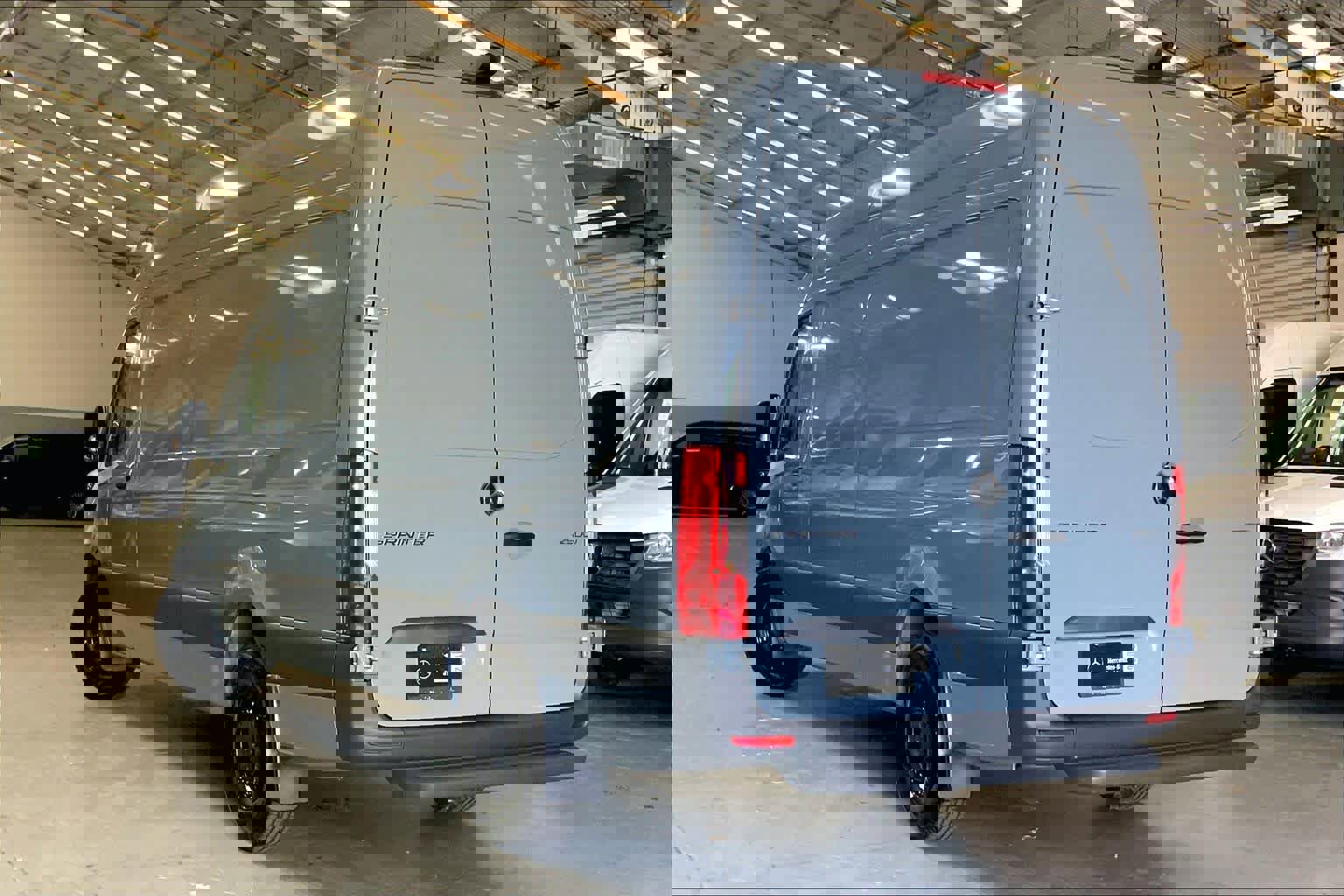 Used 2025 Mercedes-Benz Sprinter 2500 image 2