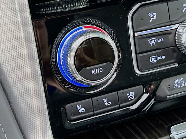 Certified 2024 GMC Yukon Denali image 20