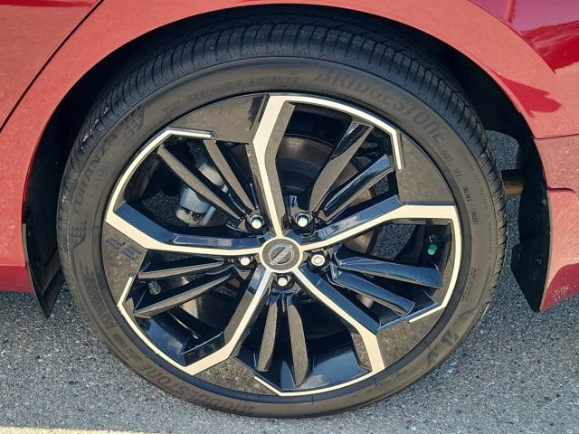 Certified 2023 Nissan Altima 2.5 SR FWD image 13