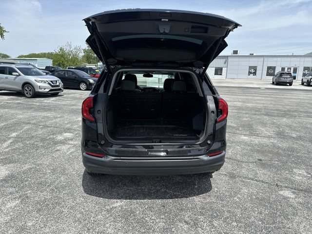 Used 2023 GMC Terrain AT4 w/ Infotainment Package II AWD/4WD image 23
