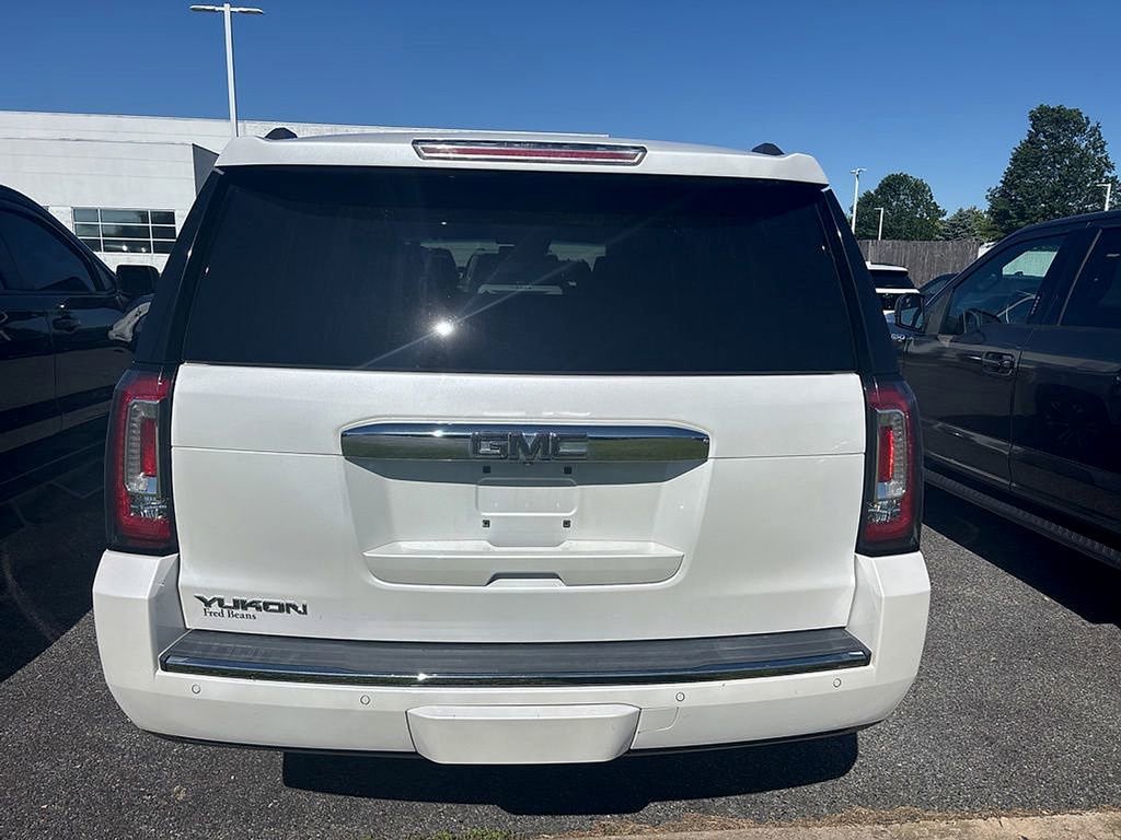 Used 2018 GMC Yukon Denali w/ Denali Ultimate Package AWD/4WD image 8
