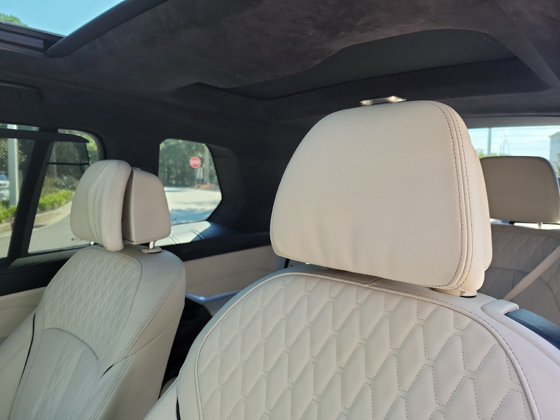 Used 2025 BMW X7 M60i AWD/4WD image 20