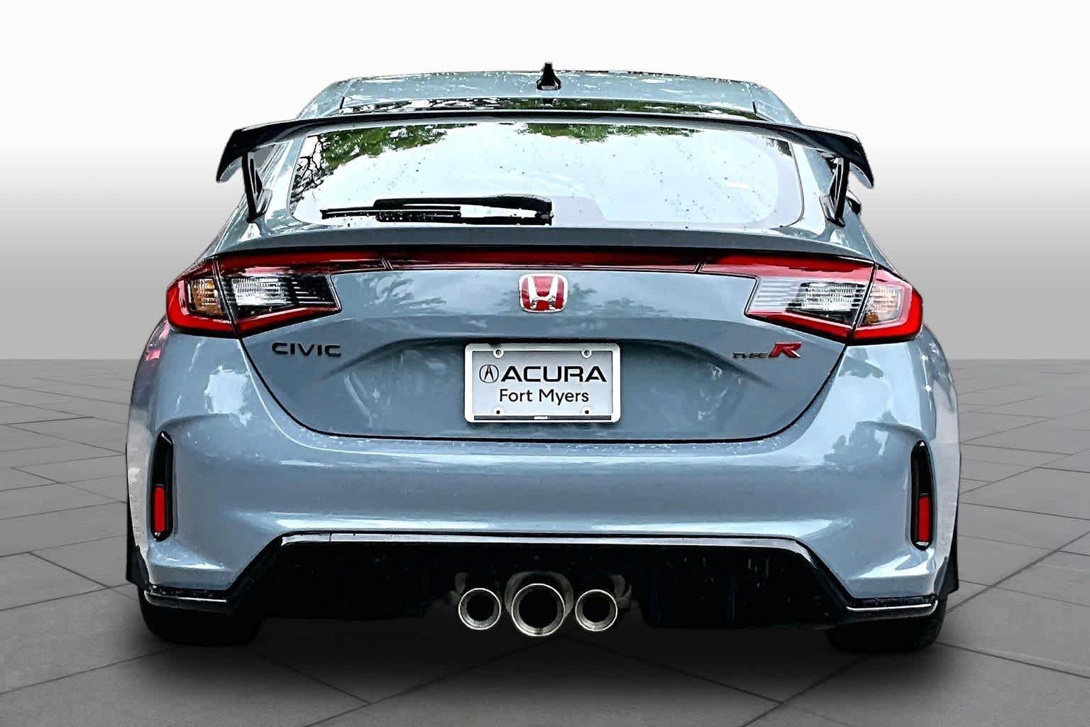 Used 2025 Honda Civic Type R image 5
