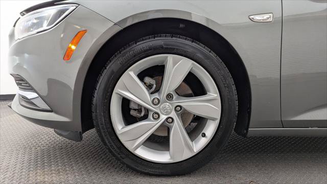 Used 2018 Buick Regal Preferred w/ Driver Confidence Package #1 FWD image 24