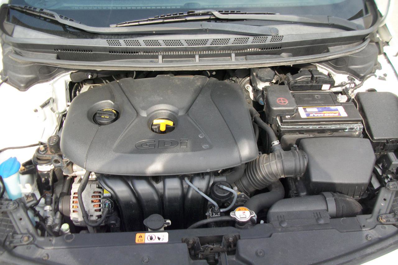 Used 2016 Kia Forte EX image 16