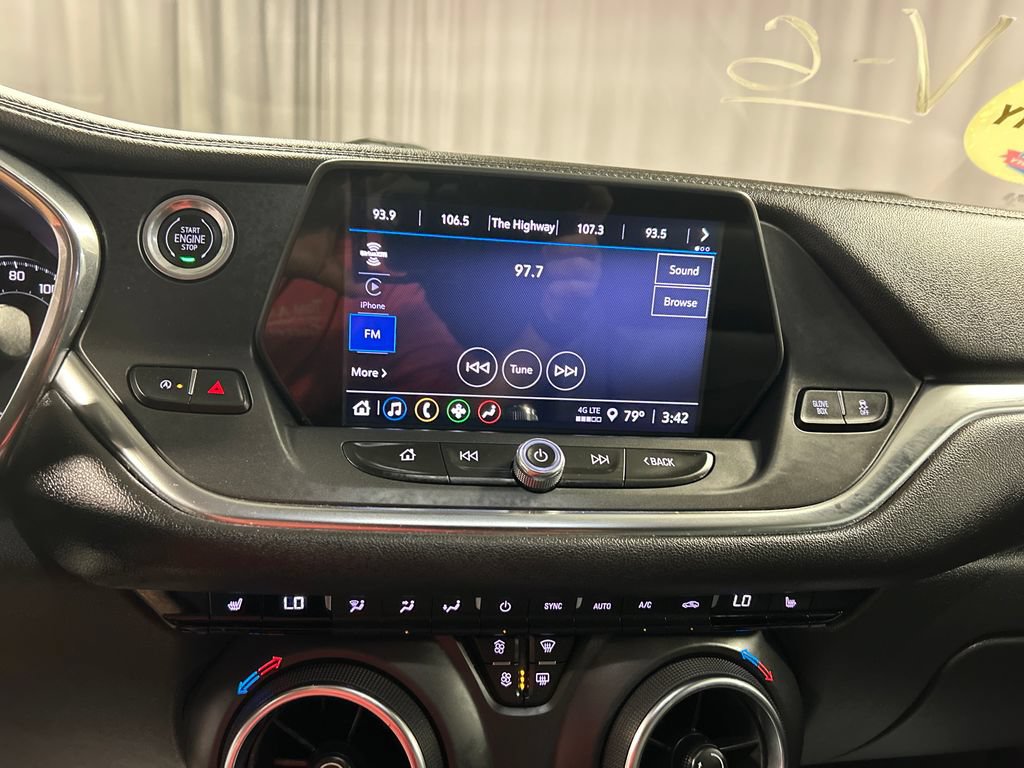Used 2022 Chevrolet Blazer LT AWD/4WD image 17
