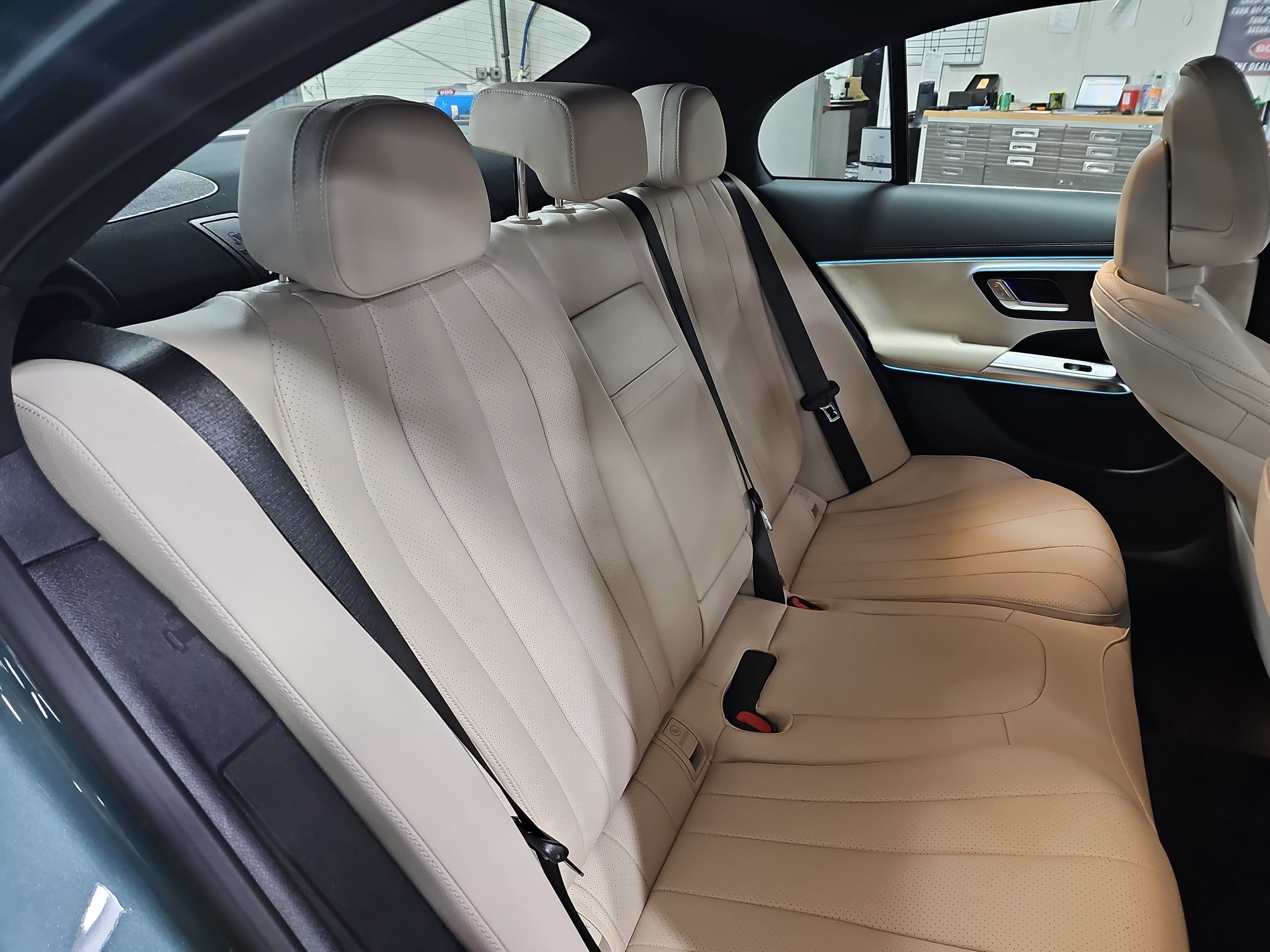 New 2026 Mercedes-Benz E 350 4MATIC Sedan image 12