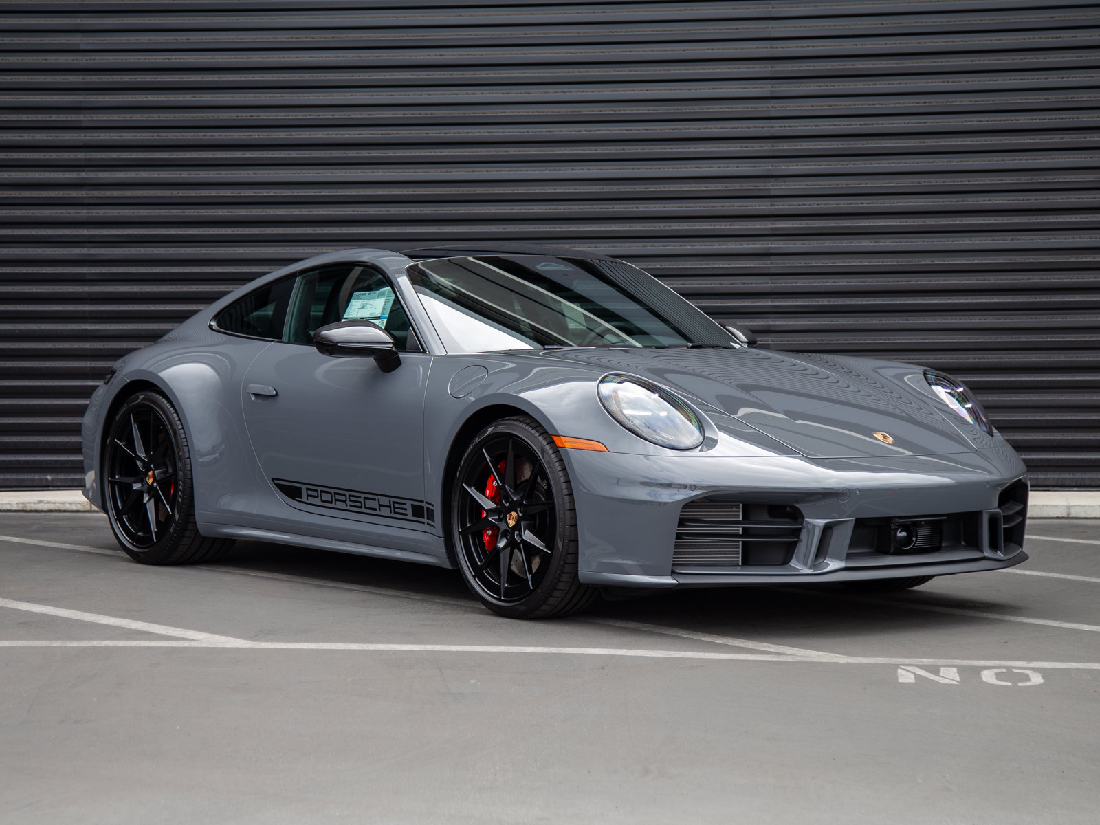 New 2026 Porsche 911 Carrera 4S AWD/4WD image 9
