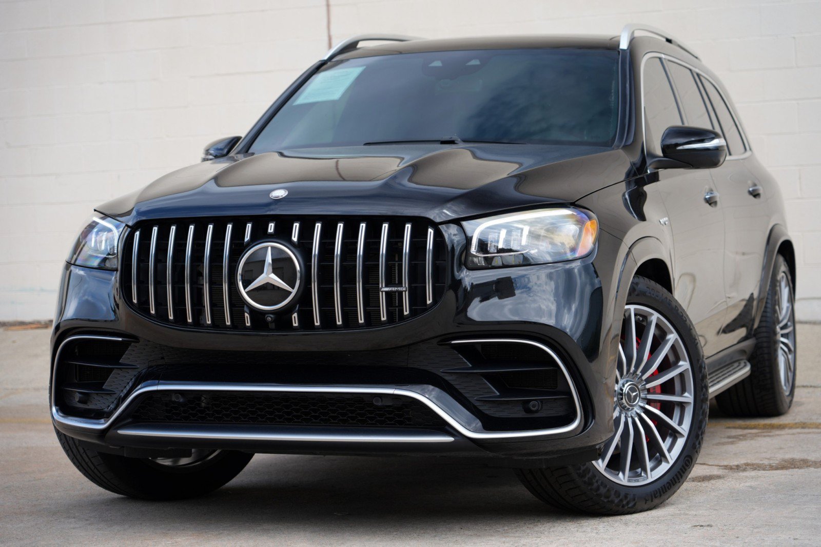 Used 2025 Mercedes-Benz GLS 63 AMG 4MATIC image 3