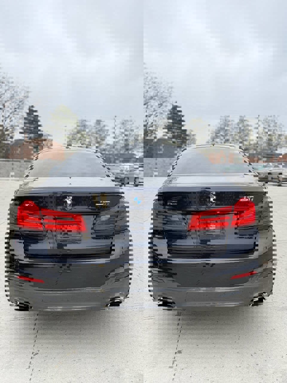 Used 2017 BMW 530i xDrive AWD/4WD image 8