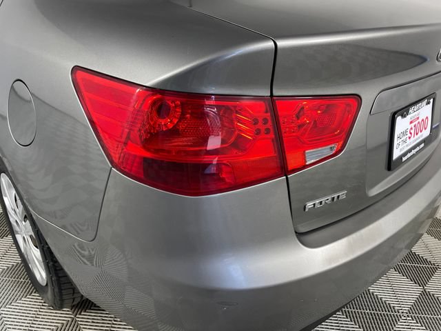 Used 2012 Kia Forte EX w/ Fuel Economy Pkg FWD image 18