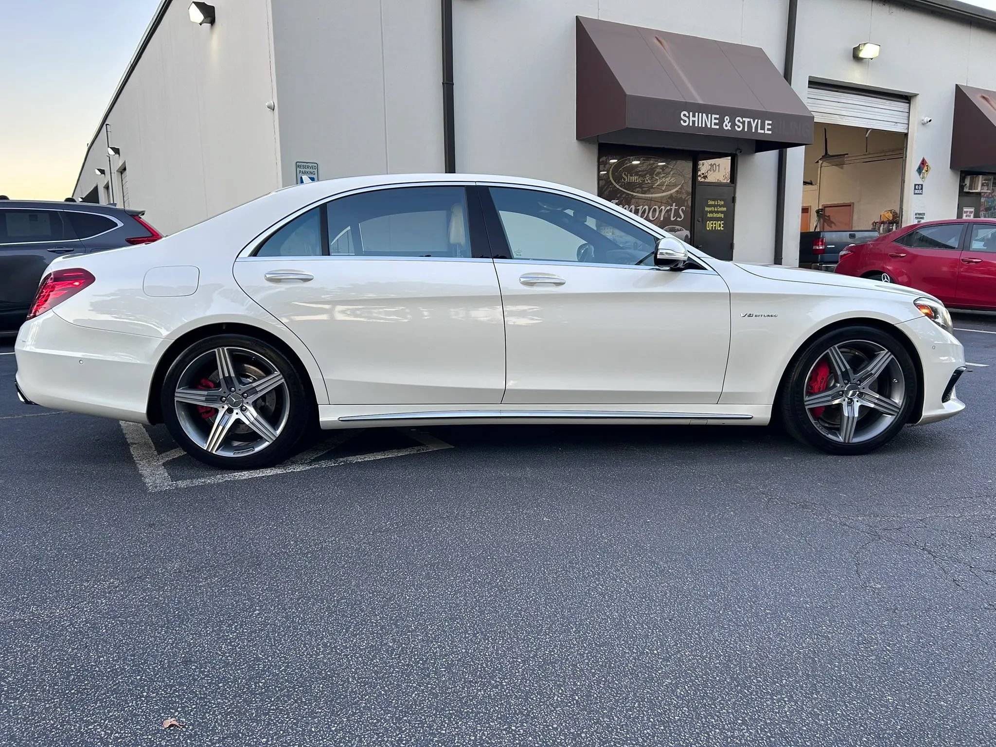 Used 2015 Mercedes-Benz S 63 AMG 4MATIC Sedan image 2