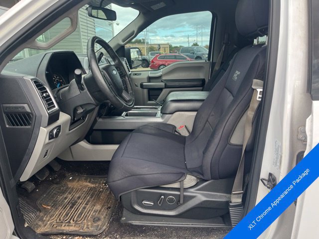 Used 2016 Ford F150 XLT w/ Equipment Group 302A Luxury AWD/4WD image 9