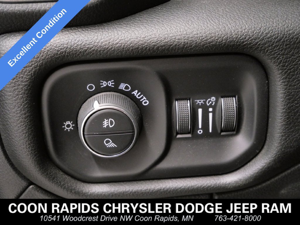 Used 2023 RAM 1500 Laramie AWD/4WD image 16