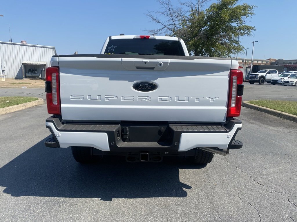 New 2026 Ford F250 Lariat w/ Black Appearance Package image 6