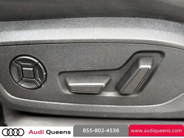 Used 2023 Audi Q4 e-tron Premium w/ Convenience Package AWD/4WD image 21