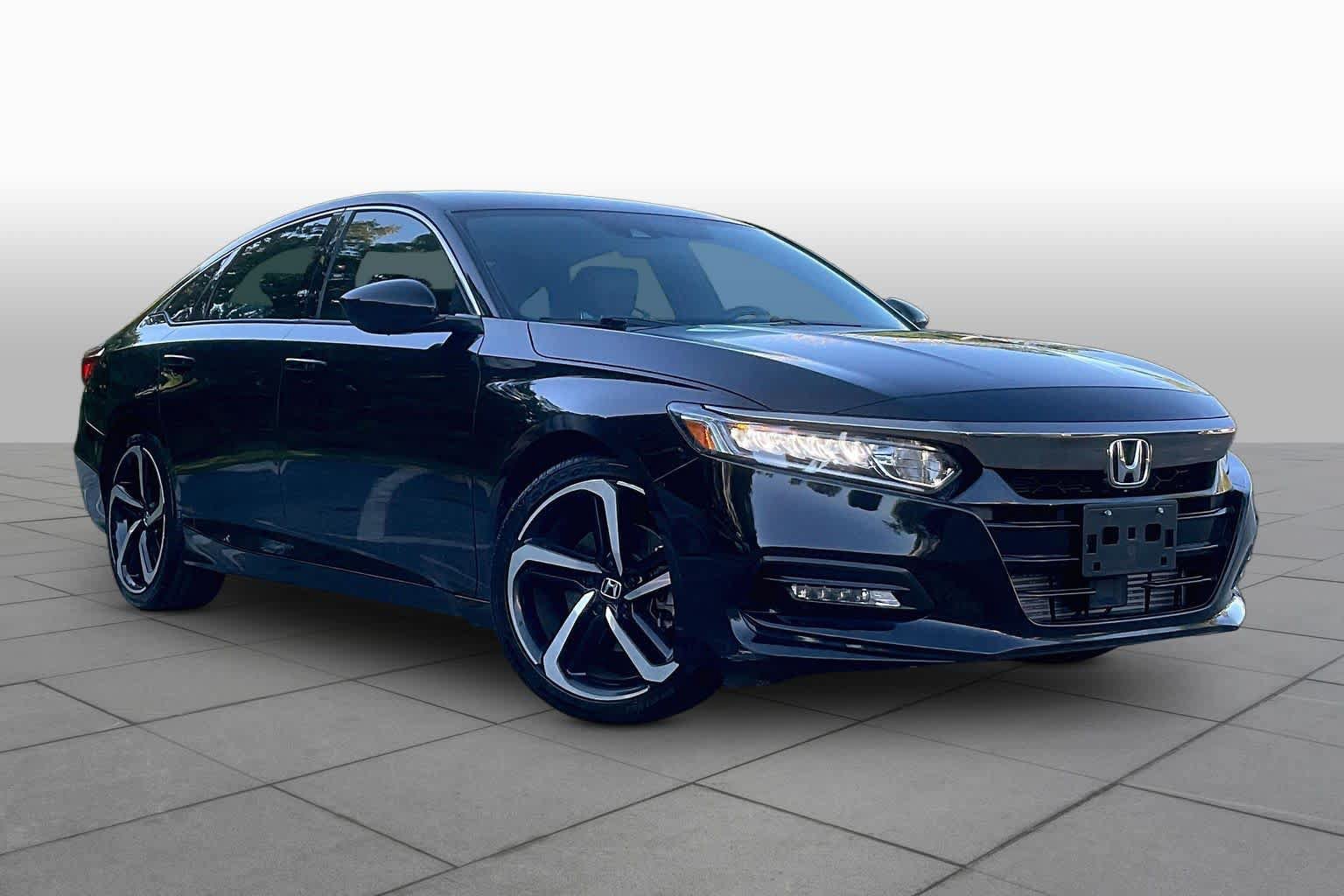 Used 2020 Honda Accord Sport image 2