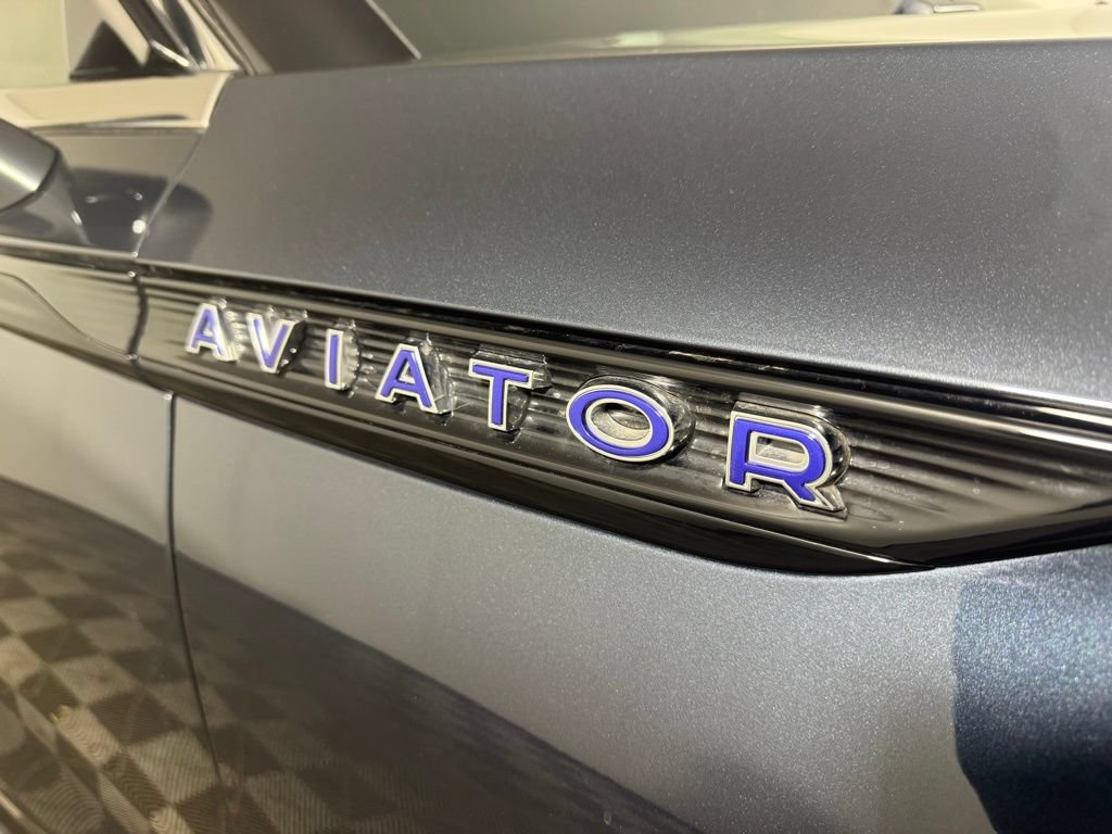 Certified 2023 Lincoln Aviator Grand Touring w/ Equipment Group 301A AWD/4WD image 13