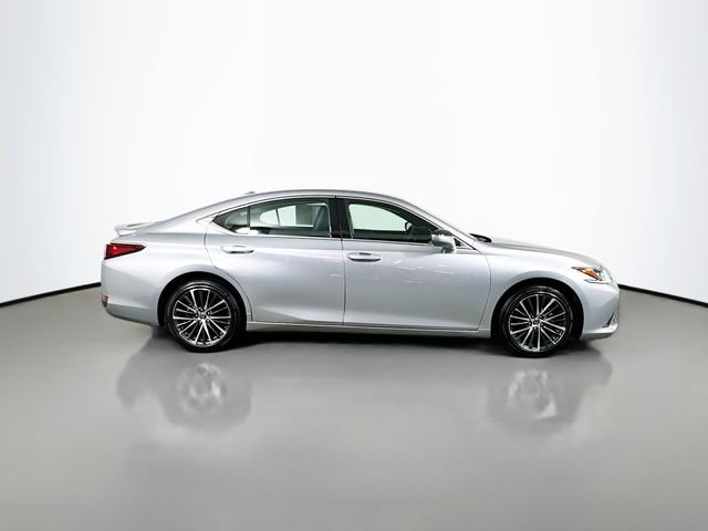 Used 2023 Lexus ES 250 w/ Premium Package AWD/4WD image 9