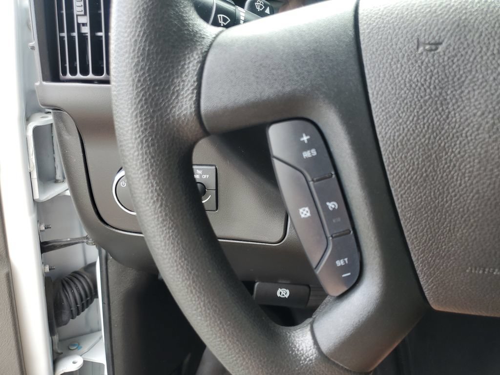 Used 2024 Chevrolet Express 3500 w/ Power Convenience Package RWD image 26