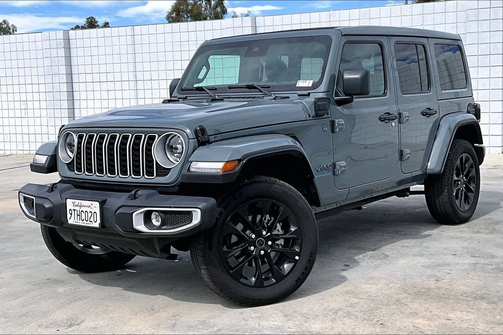 Certified 2025 Jeep Wrangler Unlimited Sahara w/ Safety Group image 2