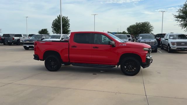 Used 2020 Chevrolet Silverado 1500 LT Trail Boss w/ Convenience Package AWD/4WD image 2