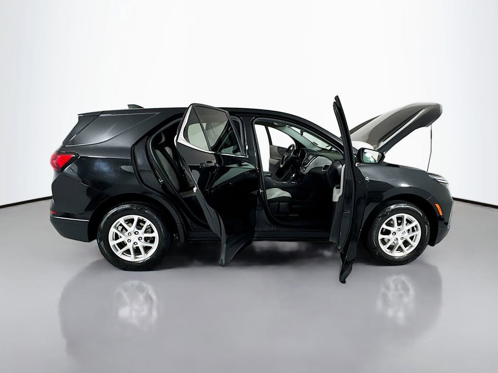 Used 2022 Chevrolet Equinox LT w/ LPO, Floor Liner Package image 22