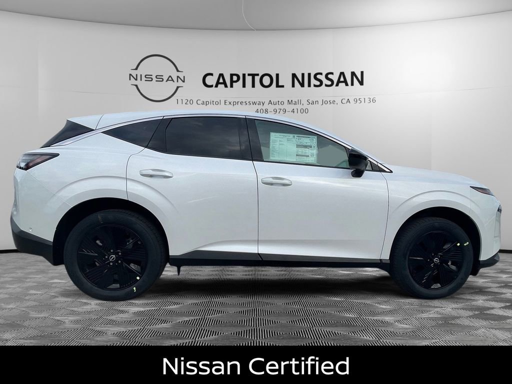 Certified 2025 Nissan Murano SV image 4