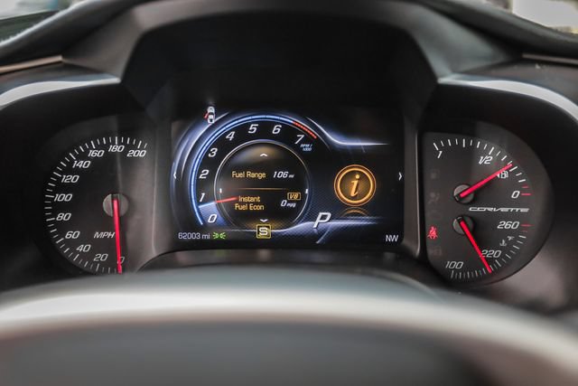 Used 2019 Chevrolet Corvette Stingray Coupe w/ 1LT RWD image 60