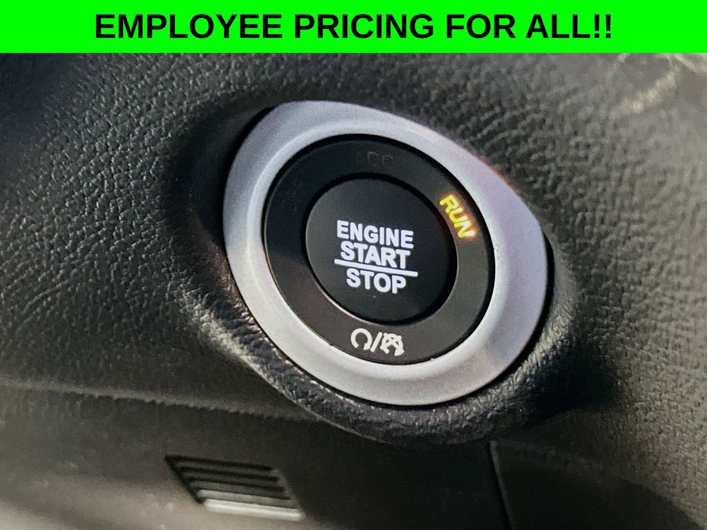 New 2026 Chrysler Voyager LX FWD image 16