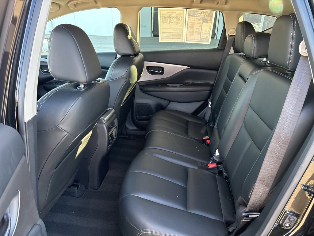 Used 2024 Nissan Murano SV image 12
